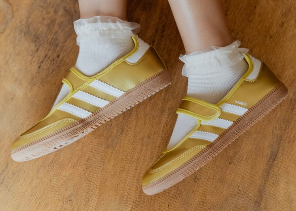 Adidas Samba Jane Gold Metallic White Outfit