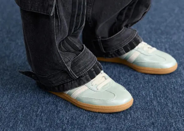 Adidas Samba OG Linen Green Metallic Outfit