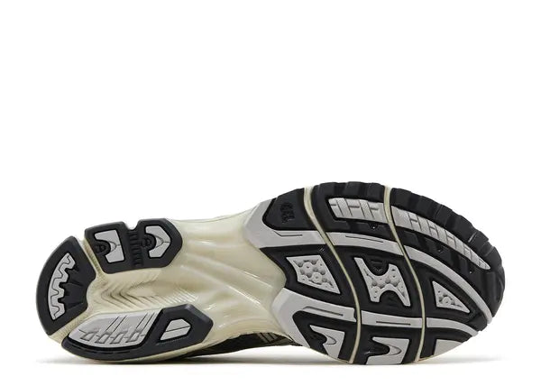 Asics Gel-Kayano 14 Ironclad Cloud Grey Bottom