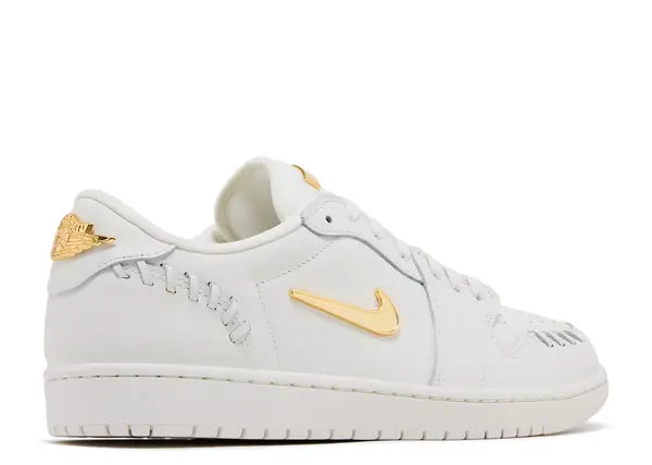 Jordan 1 Low Method of Make Sail Metallic Gold Back