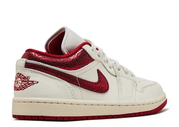 Jordan 1 Low Ruby Back