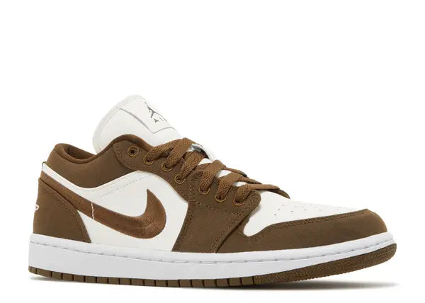 Jordan 1 Low SE Light Olive Front