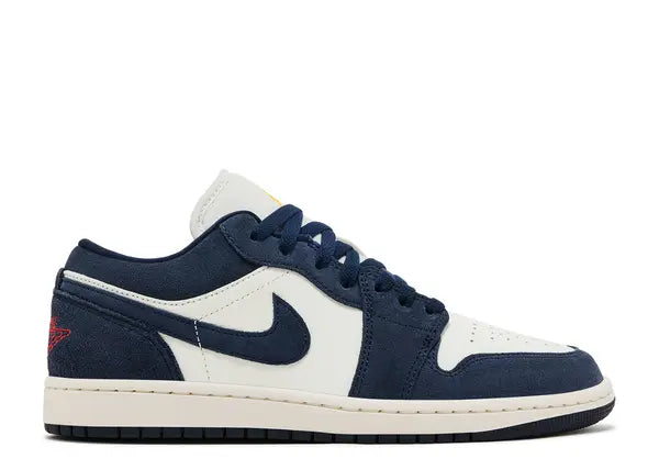 Jordan 1 Low SE Obsidian Suede Side