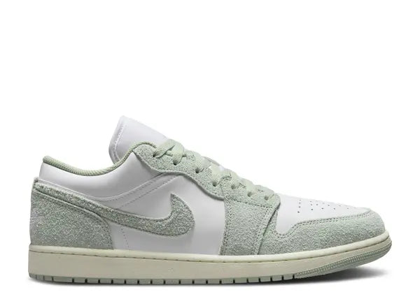 Jordan 1 Low SE Seafoam Side
