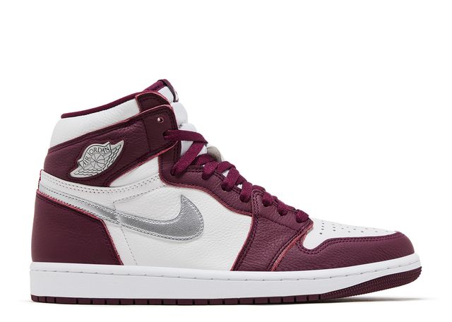 Jordan 1 Retro High OG Bordeaux Side