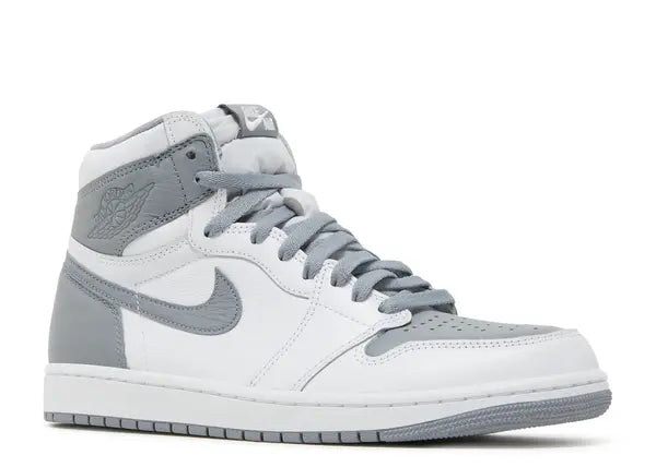 Jordan 1 Retro High OG Stealth Front