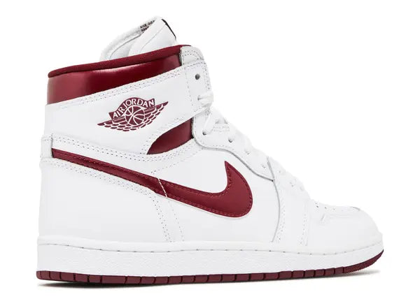 Jordan 1 Retro High '85 OG Metallic Burgundy Back