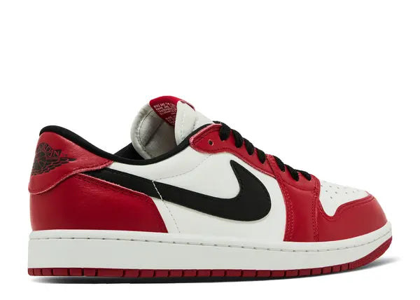 Jordan 1 Retro Low OG Chicago (2025) Back