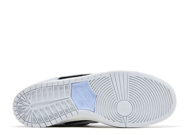 Nike SB Dunk Low Black Aluminum Bottom