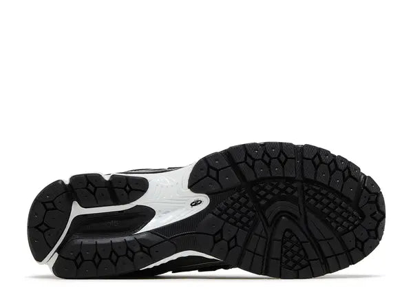 New Balance 1906R Black Grey White Bottom