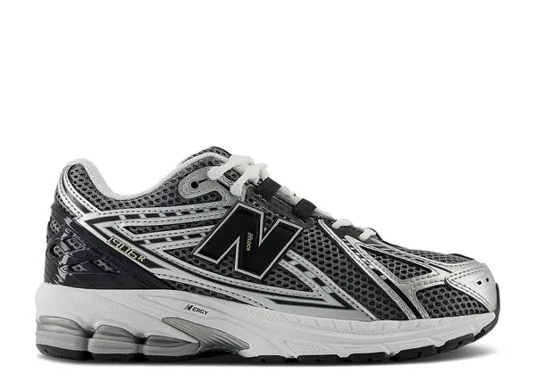 New Balance 1906R Silver Metallic Black (GS)