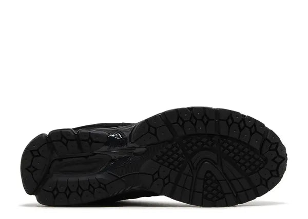 New Balance 2002R Triple Black Suede Bottom