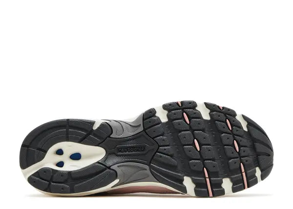 New Balance 530 Pink Moon Burgundy Bottom