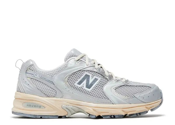 New Balance 530 Vintage Silver Metallic Moonbeam Side
