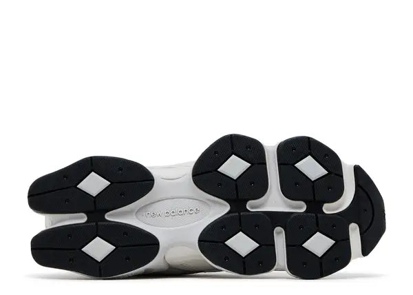 New Balance 9060 White Black Metallic Silver Bottom