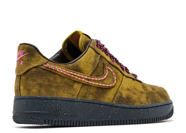 Nike Air Force 1 Low '07 QS Boucle Desert Moss Fierce Pink Back