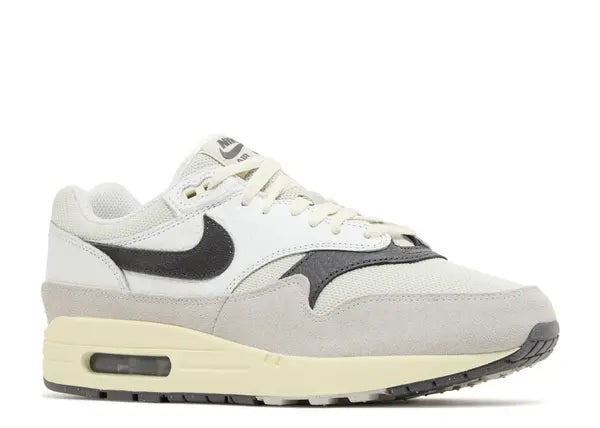 Nike Air Max 1 Light Bone Iron Grey Front