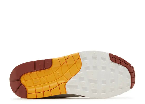 Nike Air Max 1 Rugged Orange Bottom