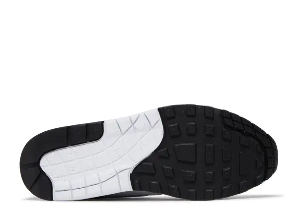 Nike Air Max 1 University Blue Bottom