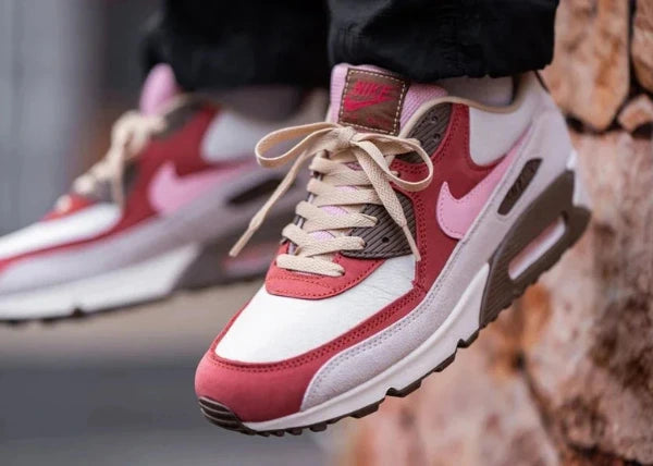 Nike Air Max 90 NRG Bacon Outfit