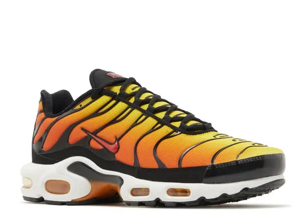 Nike Air Max Plus Sunset Front