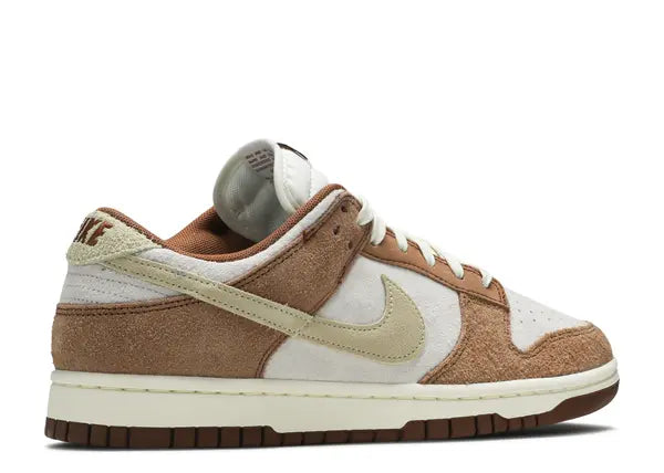 Nike Dunk Low Medium Curry Back