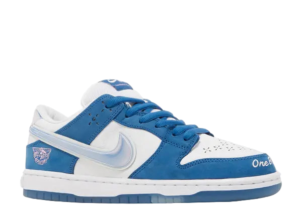 Nike SB Dunk Low Born x Raised Front