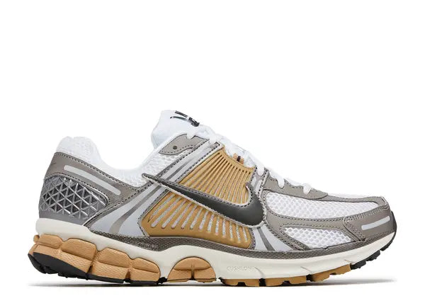Nike Zoom Vomero 5 Metallic Pewter Side