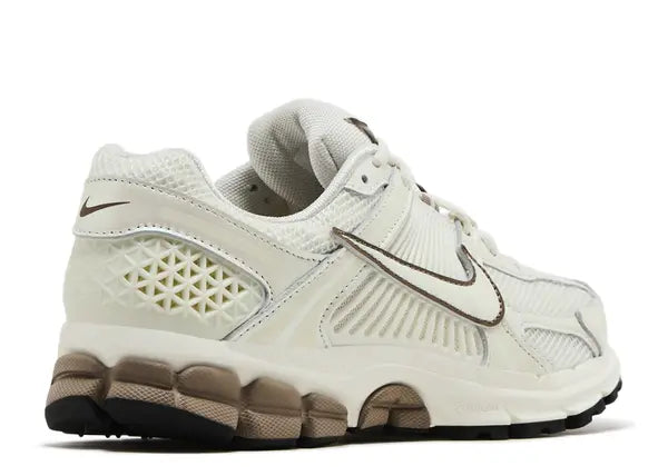 Nike Zoom Vomero 5 Sail Mink Brown Black Back