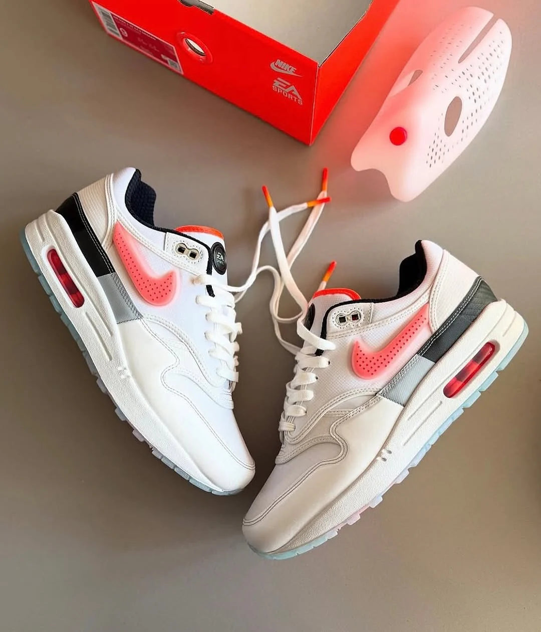 Nike Air Max 1 '87 EA Sports Madden NFL 25 Outfit