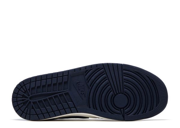 Jordan 1 Low OG Obsidian UNC Bottom