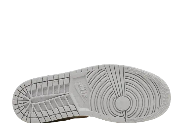 Jordan 1 Low SE Legend Light Brown Bottom