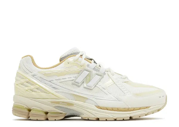 New Balance 1906R Lunar New Year White Side