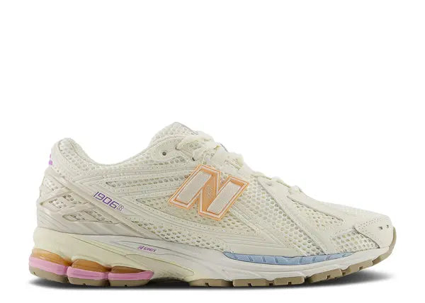 New Balance 1906R Pink Sugar Side