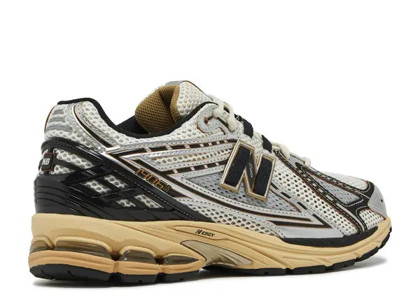 New Balance 1906R Vintage Metallic Silver Back