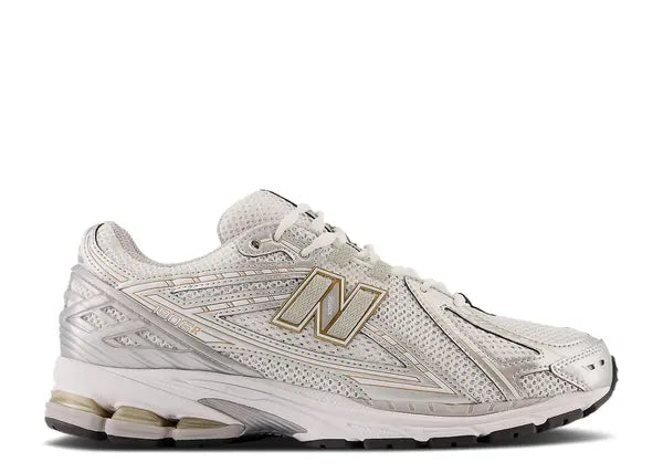 New Balance 1906R White Rain Cloud Silver Metallic Side