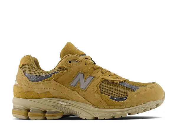 New Balance 2002R Gore-Tex Protection Pack Stucco