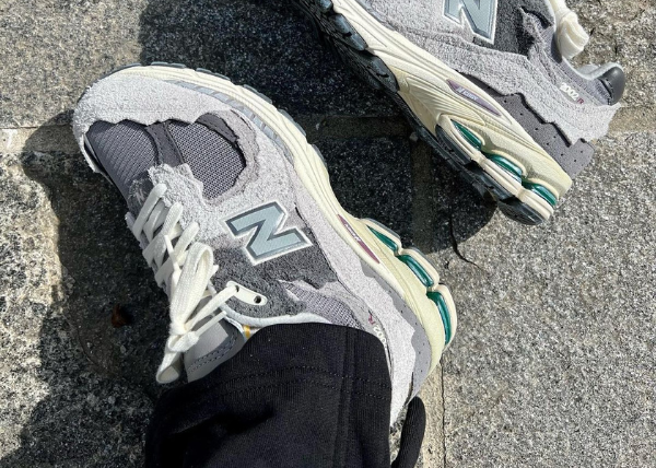 New Balance 2002R Protection Pack Rain Cloud Outfit 3