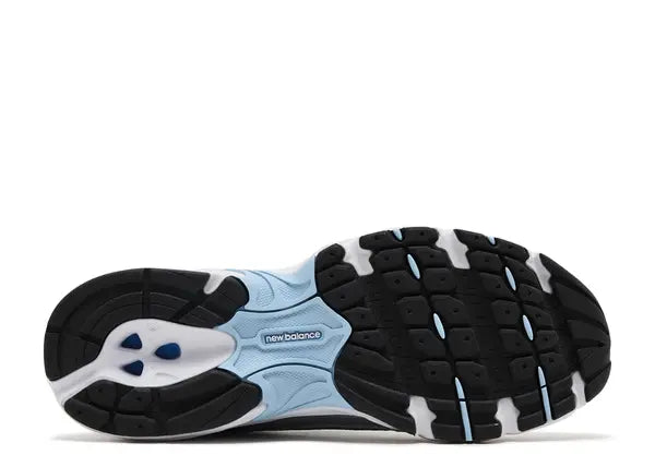 New Balance 530 Silver Metallic Heron Blue Bottom