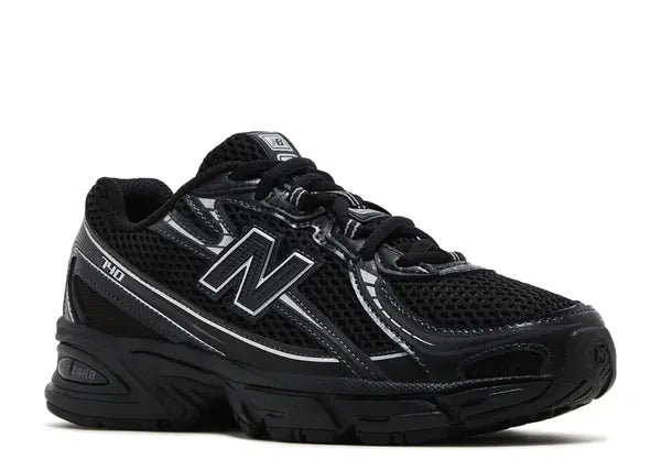 New Balance 740 Black Silver Metallic (GS) Front