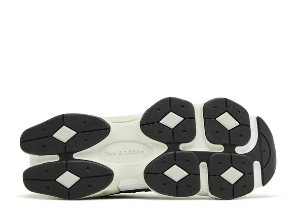 New Balance 9060 Navy Mushroom (GS) Bottom