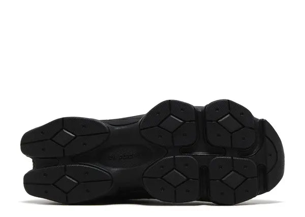 New Balance 9060 Triple Black (GS) Bottom