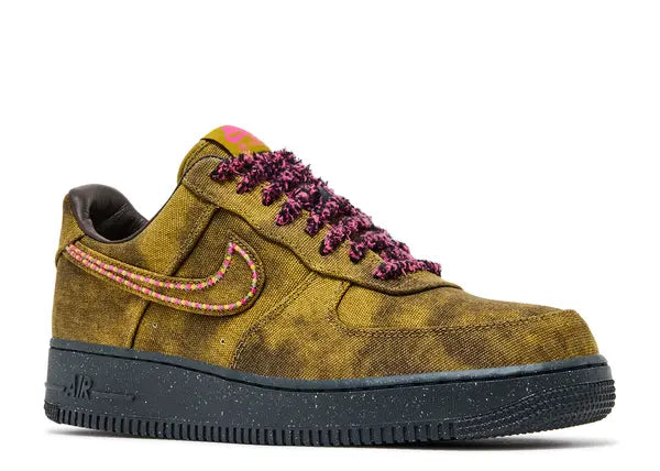 Nike Air Force 1 Low '07 QS Boucle Desert Moss Fierce Pink Front