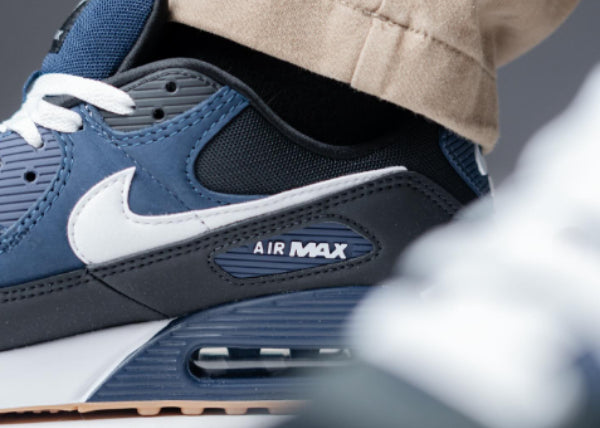 Nike Air Max 90 Midnight Navy Gum Outfit 2