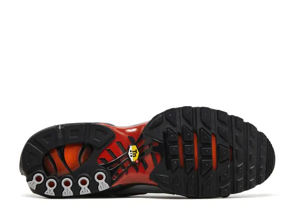 Nike Air Max Plus Wolf Grey Picante Red Bottom