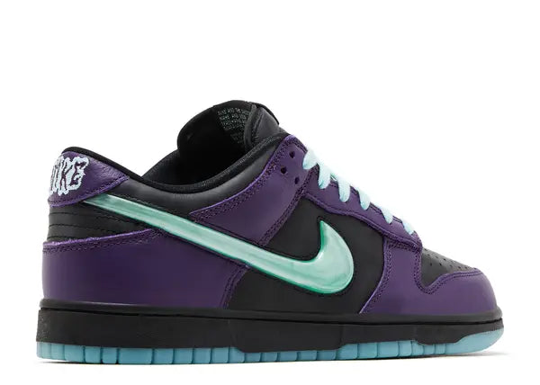 Nike Dunk Low LTD Wizard Back