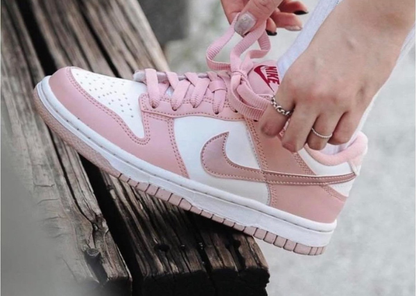 Nike Dunk Low Pink Velvet (GS)