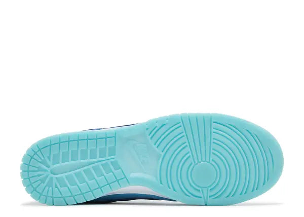 Nike Dunk Low SE Baltic Blue Total Orange Bottom