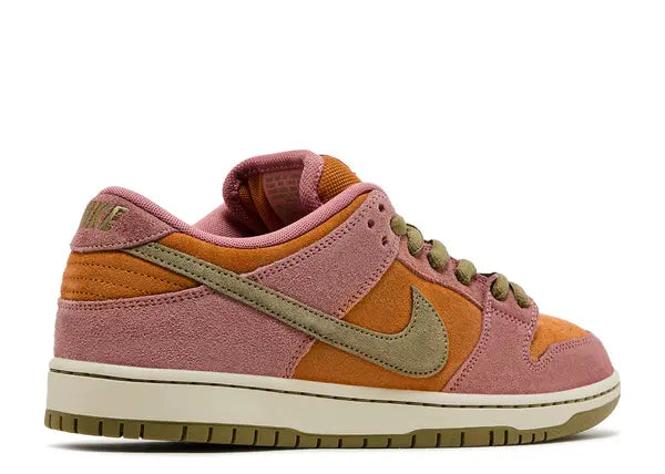 Nike SB Dunk Low Red Stardust Back