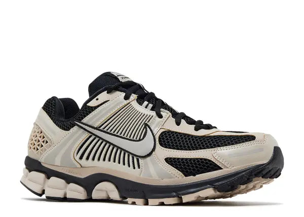 Nike Zoom Vomero 5 Black Cream Front